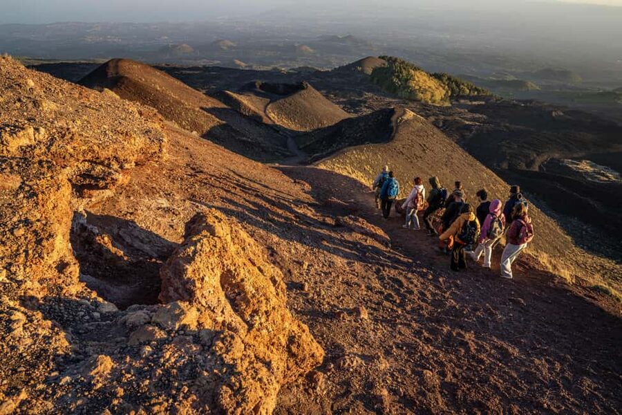 Catania: Etna Sunset Tour with Transfer - Sunset over the lava fields: why the timing really matters