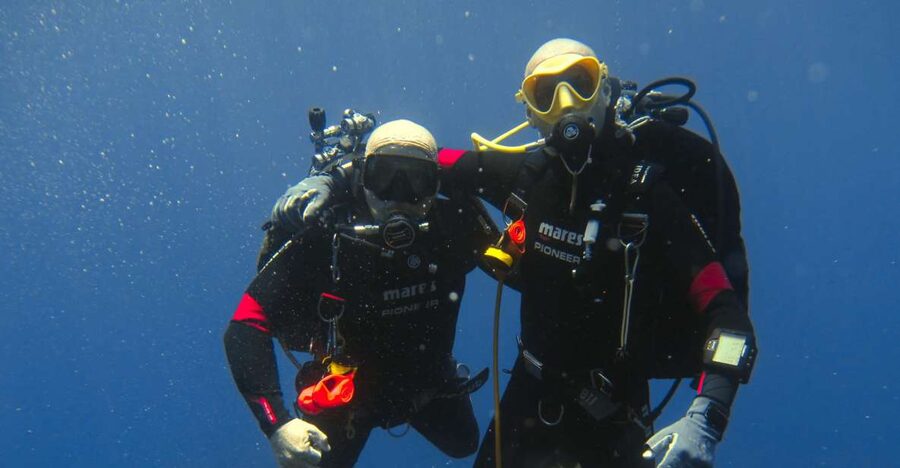 Catania: Gulf Scuba Diving Tour with Marine Biologist - Key points before you book
