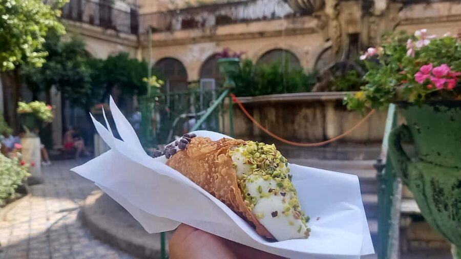 Catania: Street Food Guided Walking Tour - Roman Theater of Catania Area: Arancini Energy and Quick Context