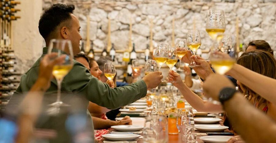 Catania: Volcanic Wine Tasting in a Metropolitan Market - Key highlights you should know before you go