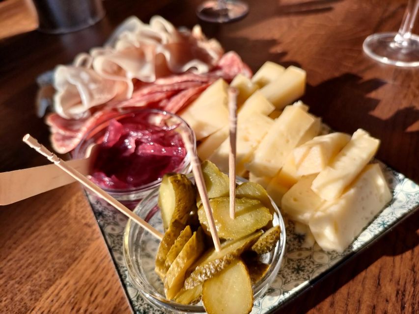 Cavaion: Lake Garda Wine & Food Tasting with Vineyard Tour - The Speck, Sopressa Veneta, Cheeses, And Bread Pairing