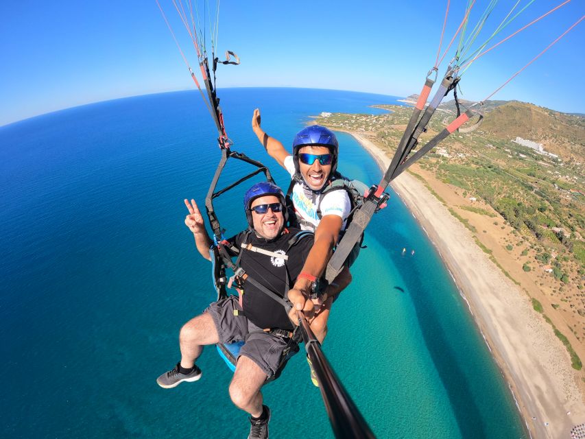 Cefalù: Tandem Paragliding Flight and GoPro13 Video - Small Group Size: The Attention You Feel in the Details