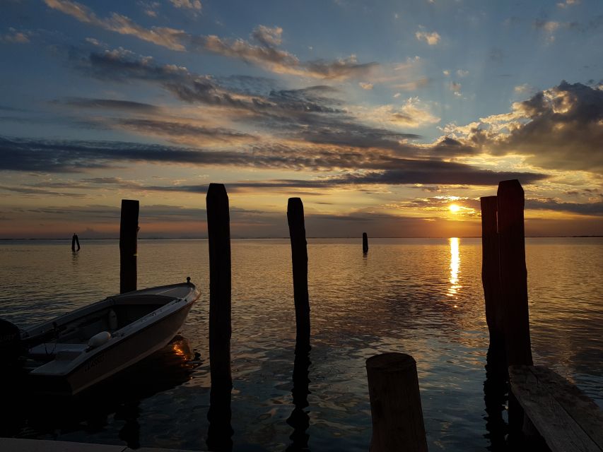 Chioggia: Venetian Lagoon and Canals Boat Tour - What you are actually seeing on the lagoon: fishermen huts, islands, and color