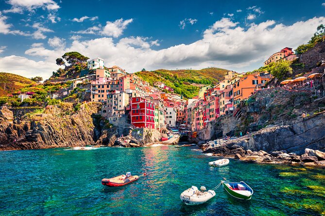 Cinque Terre and Pisa Tower Tour from Florence Semi Private - Vernazza Free Time: Where You Slow Down