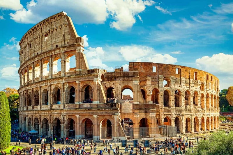 Colosseum & Ancient Rome Tour with Optional Arena Upgrade - Entering The Colosseum, Gladiators in Context