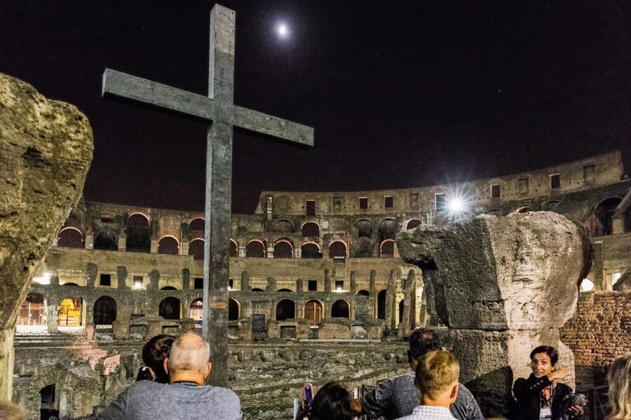Colosseum by Evening Guided Tour with Optional Arena Access - The guides, headsets, and why the tour stays organized
