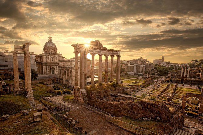 Colosseum, Palatine Hill and Roman Forum Guided Tour - Roman Forum: politics, commerce, and daily life in walking distance