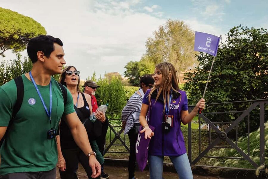 Colosseum, Roman Forum & Palatine Guided Tour - Palatine Hill: Emperor Views, Myth, and Power Geography