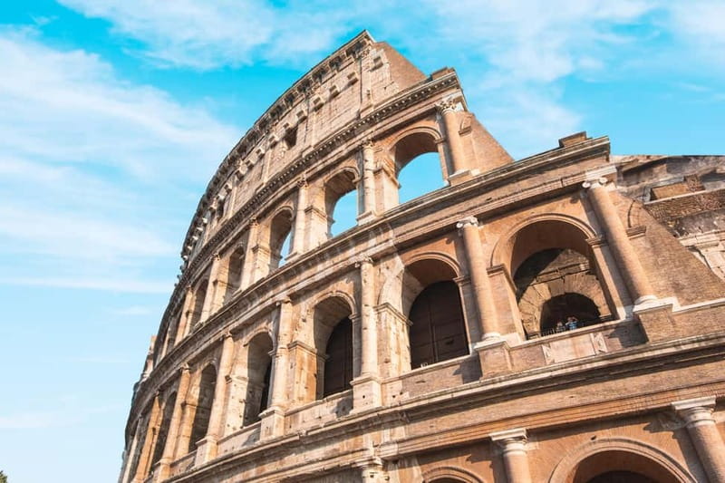 Colosseum, Roman Forum & Palatine Hill Entry and Audioguide - Entering the Colosseum without the main ticket line