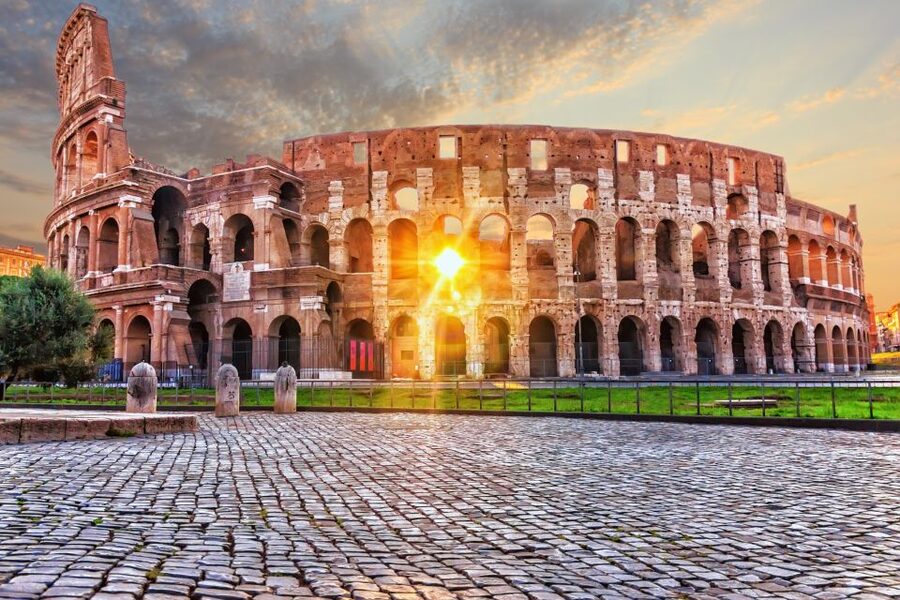 Colosseum: Semi Private Tour with VIP Arena Access - Crowds, Heat, and the Value of a Short Semi-Private Tour
