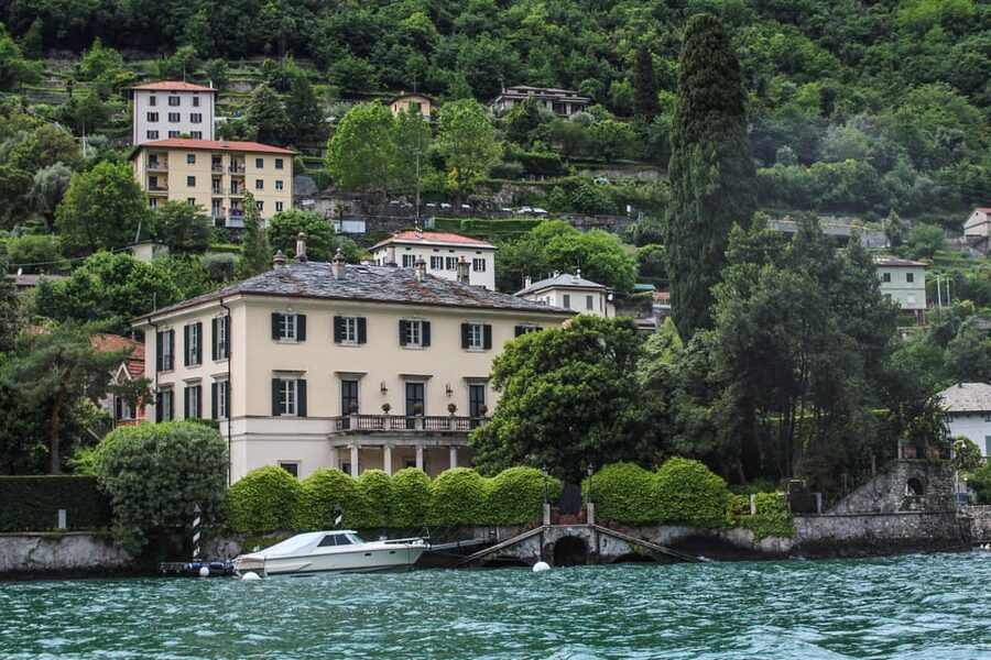 Como: Lake Como Shared Boat Tour - Guide and boat crew: why the narration upgrades the views