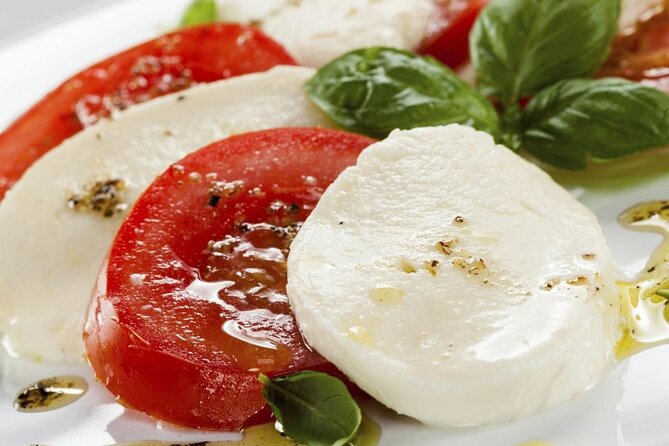 Cooking class with Pasta, mozzarella and Tiramisu with wine - Where You Meet and What the Time Feels Like