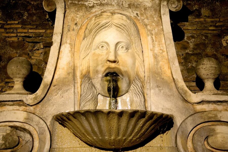 Dark Heart of Rome - Facts, Legend & Mystery Walking Tour - How the route feels at night, step by step