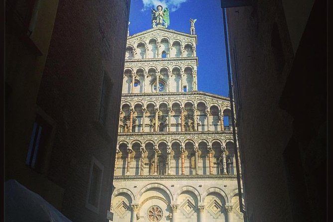 Discover Lucca’s Secrets on a Guided Walking Tour - Duomo di San Martino: the Romanesque facade plus optional inside masterpieces