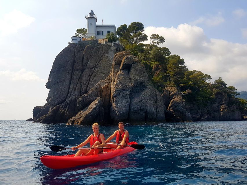 Easy Kayak Tour to Portofino with Optional Snorkeling - Getting to Niasca Beach: Train, Bus, or Car