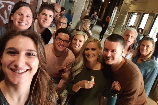 Eat, Drink and Repeat: Wine and Food Tasting Tour in Venice - Stories and legends: why the walking part matters
