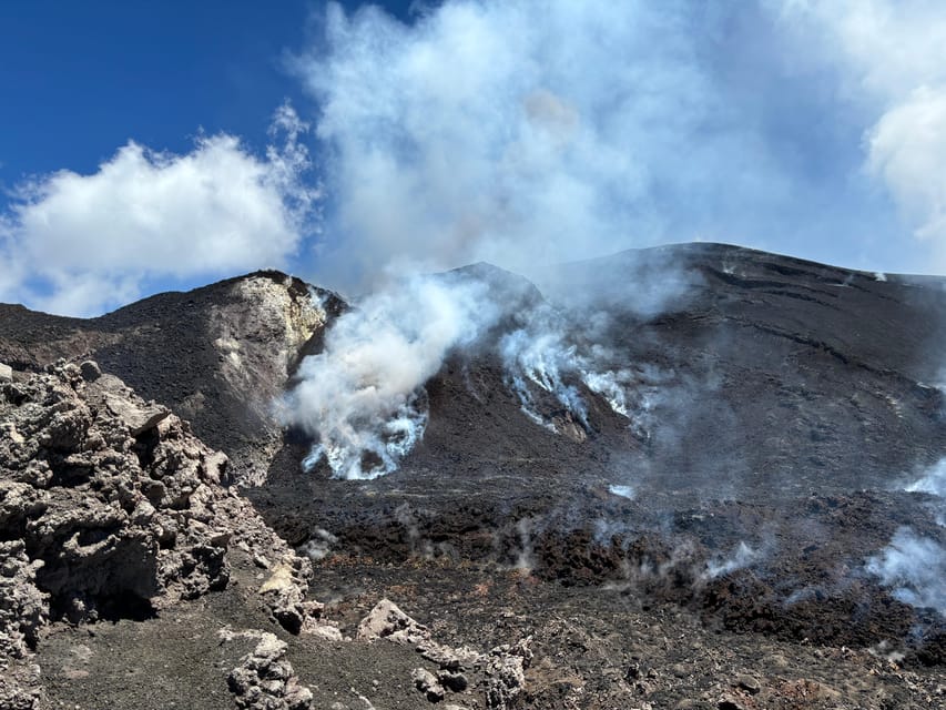 Etna excursion to 3000 mt. with cable-car and jeep 4x4 - Getting up fast: cable car and 4x4 logistics that matter