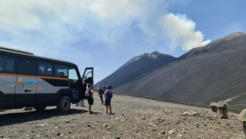 Etna North 2900mt & Craters of 2002 - Walking the Craters of 2002: the part that feels most real