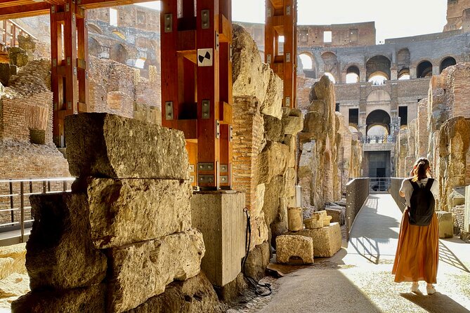 Expert Guided Tour of Colosseum Arena OR Underground, and Forum - Palatine Hill viewpoints and why the elite lived up there