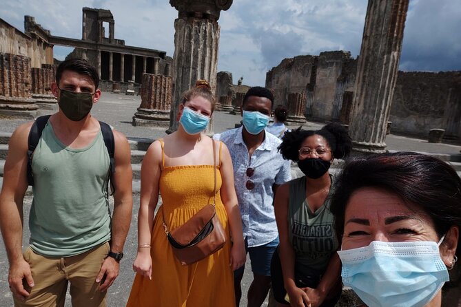 Explore Pompeii Half Day Highlights Tour with Pickup from Naples - Casa dei Vettii: Frescoes That Still Hit Hard
