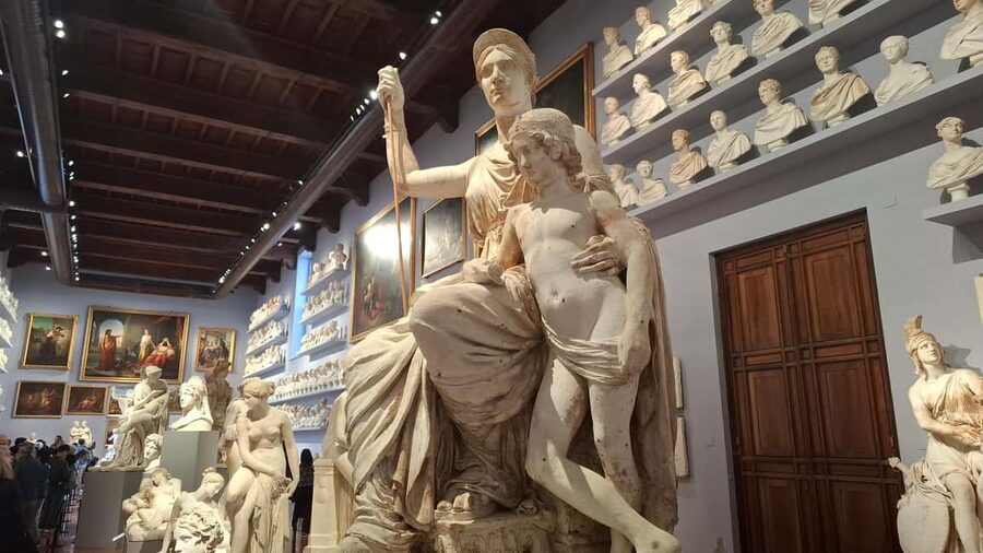 Florence: Accademia Gallery Ticket with Optional Audio Guide - Walking Into the Accademia: How Your 2 Hours Can Feel Effortless