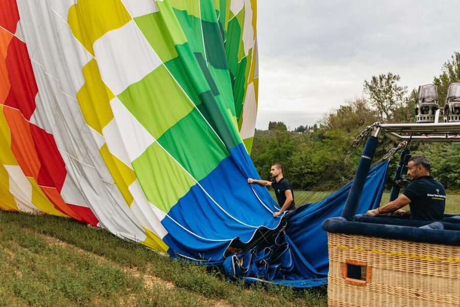 Florence: Balloon Flight Over Tuscany - Safety and limits: who should and should not fly