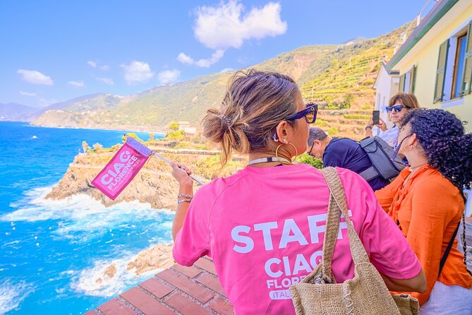 Florence: Cinque Terre Park Day Trip with Optional Street Food - Vernazza by boat: the view shift you get only if conditions allow it