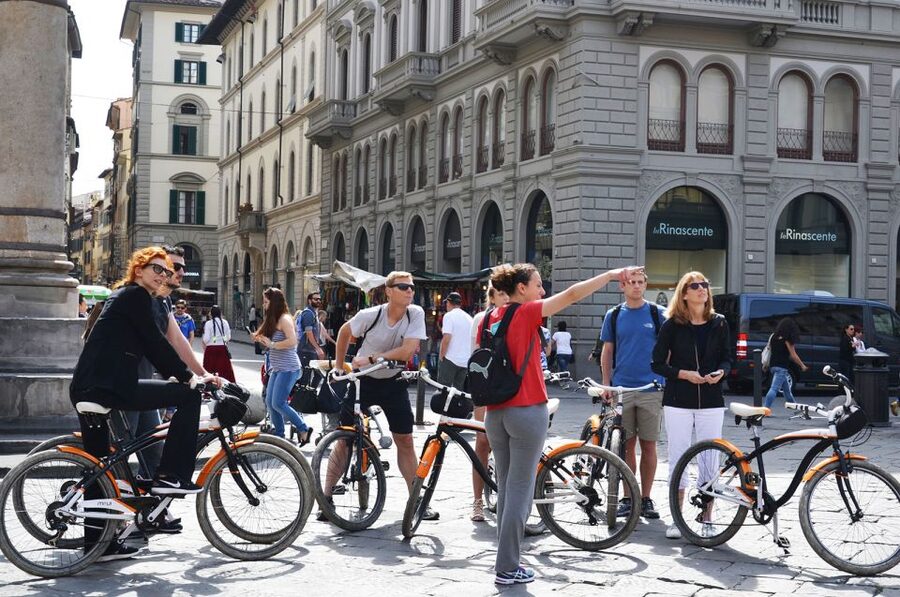 Florence: City Highlights Bike Tour - Piazza della Santissima Annunziata: A Small Stop With Big City Texture