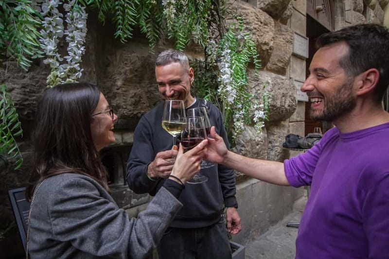 Florence: City Highlights Walking Tour + Wine Windows Option - Florence by Foot: why a 1.5-hour city-center walk works