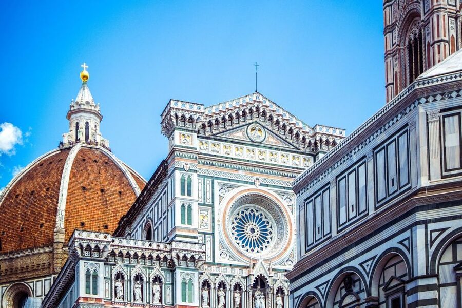 Florence: City Sightseeing Guided Bike Tour - Oltrarno by Bike: Narrow Streets, Artisan Areas, and Less Bus Chaos