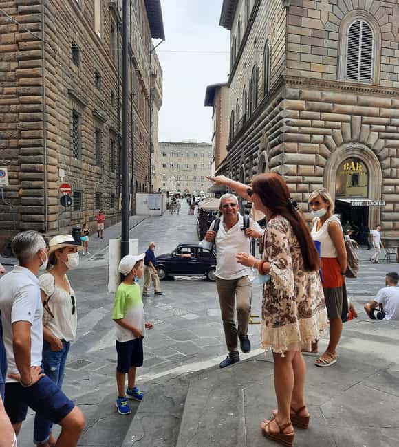 Florence: Dan Brown's Inferno 2-Hour Walking Tour - Start at Neptune’s Fountain, where your Florence trail begins