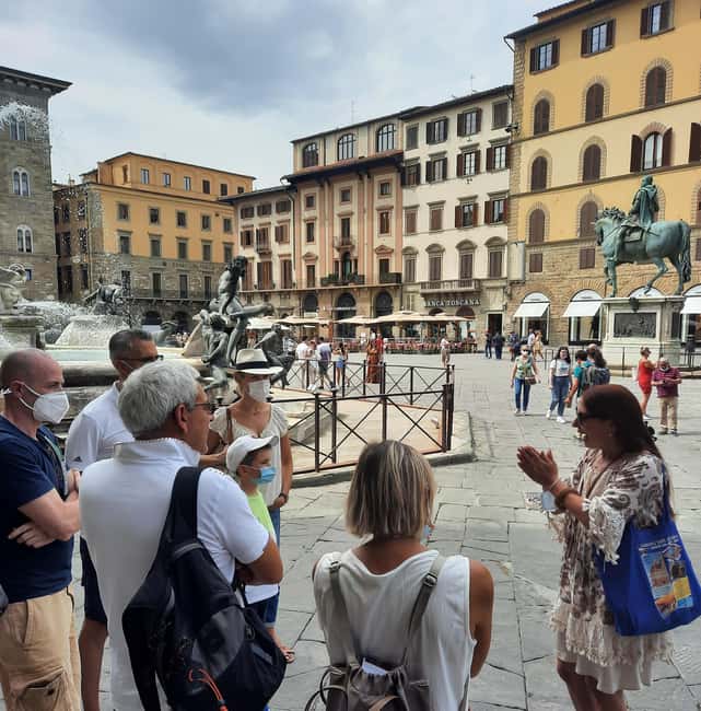 Florence: Dan Brown's Inferno 2-Hour Walking Tour - Piazza della Signoria: the big set piece and the “why this matters” moments