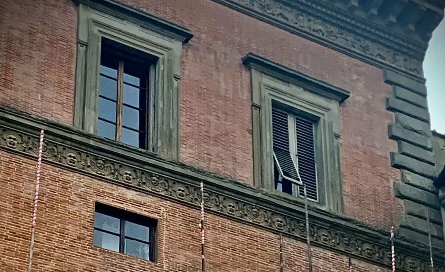 Florence: Dark Mysteries and Legends Guided Walking Tour - The back streets sequence: Via del Campanile, Via dello Studio, Via del Corso