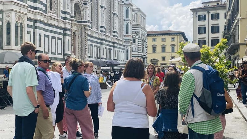 Florence Duomo Square Guided Walking Tour with Entry Tickets - Start at Lindt, then slip into the Museo dell’Opera del Duomo