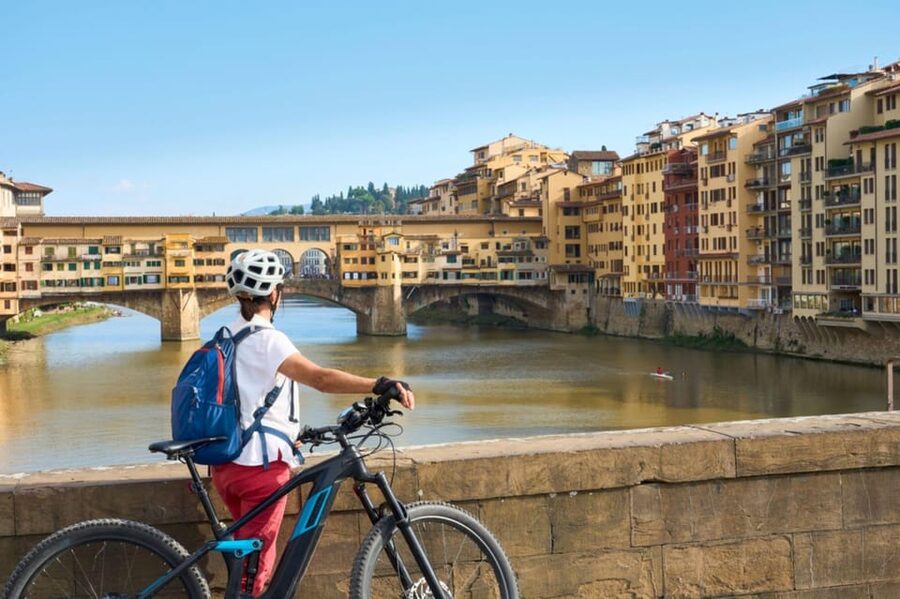Florence:E-Bike City Tour with stop at Piazzale Michelangelo - Duomo to Piazza della Signoria, Seeing Florence’s Big Moments Up Close