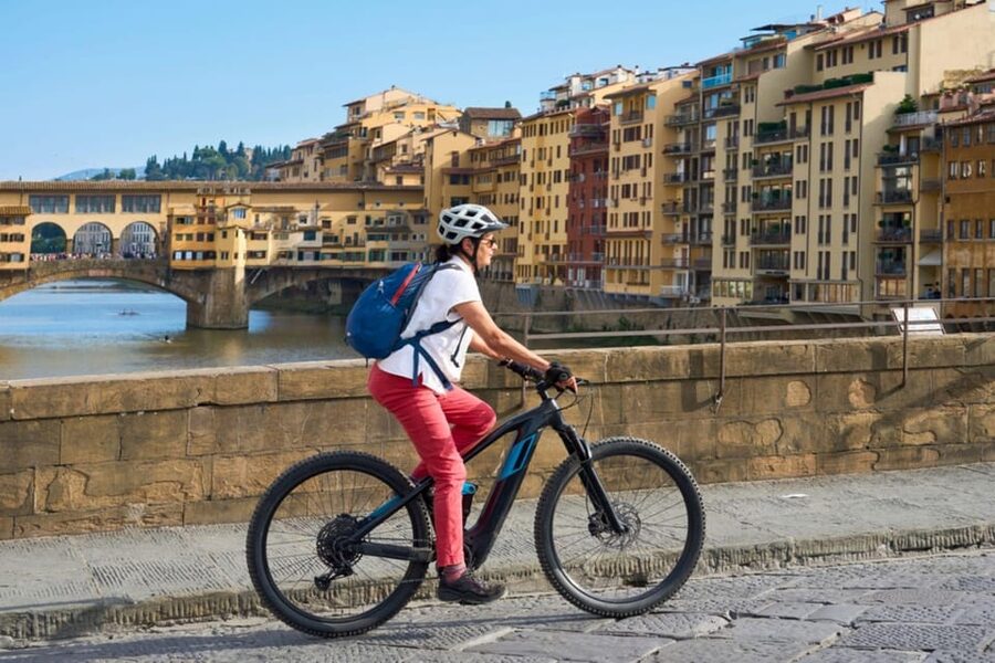 Florence:E-Bike City Tour with stop at Piazzale Michelangelo - Sant’Ambrogio Surprise Tasting, the Ending That Feels Like a Secret