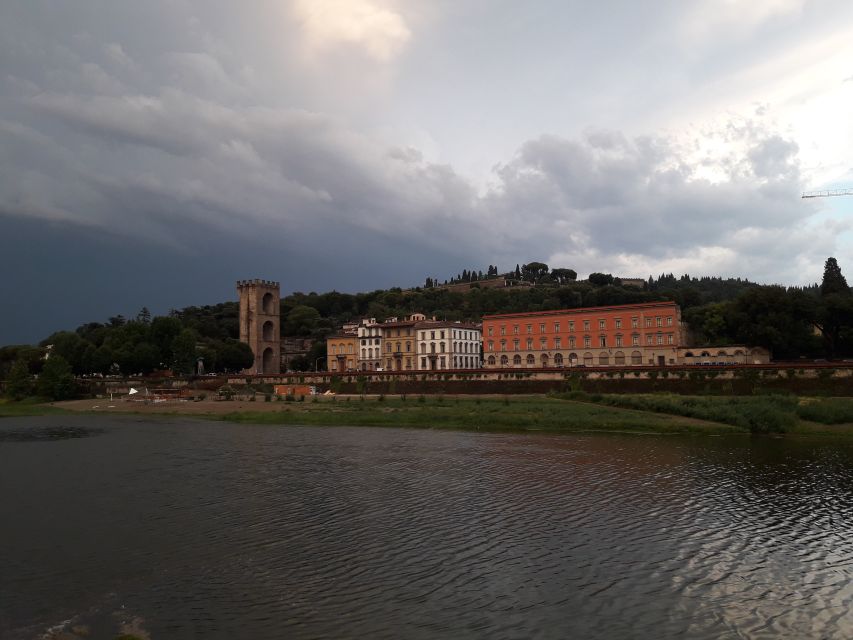 Florence: Eco-Friendly Golf Cart City Tour with Audio Guide - Golf cart reality check: bumps, seatbelts, and practical sightseeing
