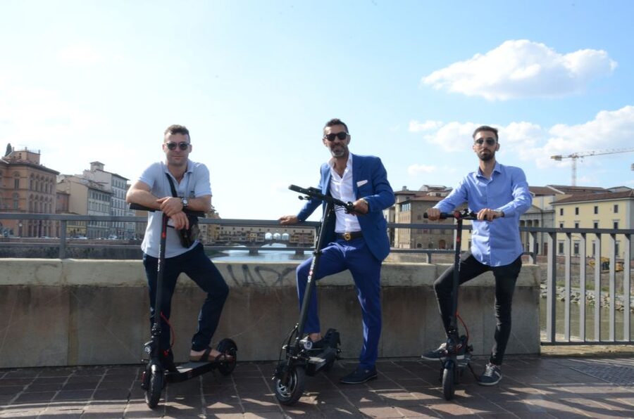 Florence: Electric Scooter Tour with Guide - Guides Dmitri and Eduardo: Why Storytelling Quality Comes Through