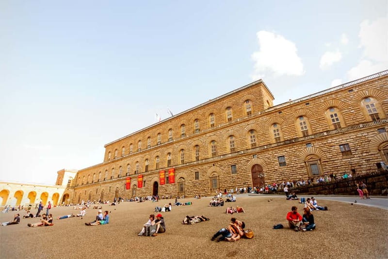 Florence: Entrance Ticket to Pitti Palace - First floor at Pitti: Palatine Gallery and Royal Apartments
