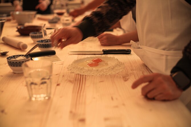 Florence: Flambé Cheese Wheel Truffle Pasta Class & Tiramisù - Small group size, instructor personality, and the energy of the room