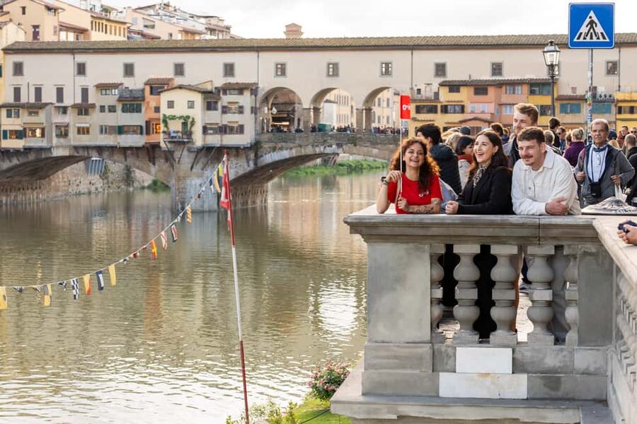 Florence: Food Walking Tour with Local Steak and Tuscan Wine - Bistecca alla Fiorentina dinner: why the steak stop is worth the hype
