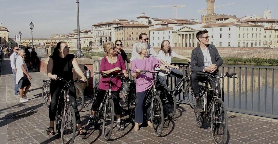 Florence: Guided Bike Tour with Piazzale Michelangelo - Santa Trinita, Santo Spirito, and the Ride Along the Bridges