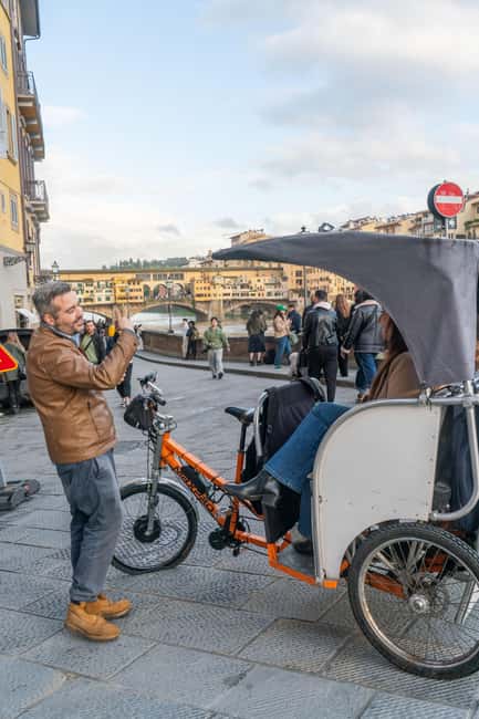 Florence: Guided City Tour by Rickshaw - Republic Square Pickup, and How the Route Keeps You Moving