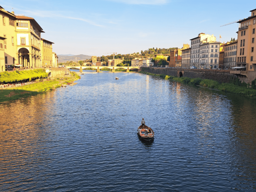 Florence: Guided Gondola Boat Tour with a Glass of Wine - Who should book, and who should skip this Florence gondola-style tour