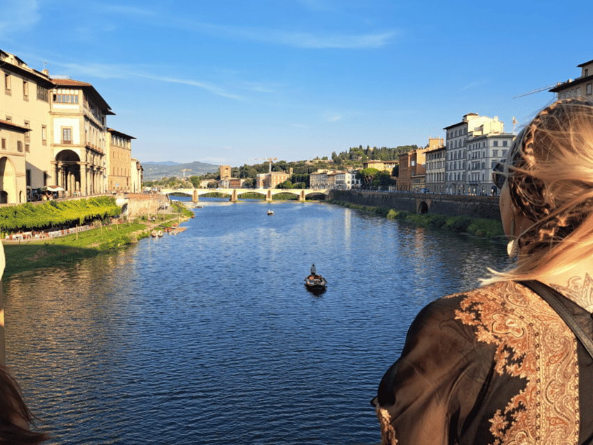 Florence: Guided Gondola Boat Tour with a Glass of Wine - Should you book this guided gondola boat tour with wine?