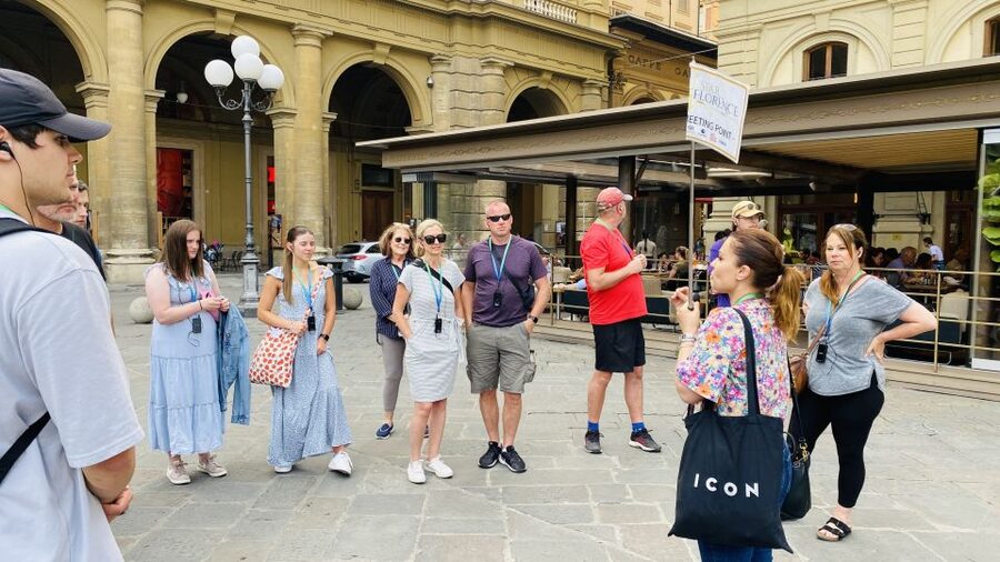 Florence: Guided Walking Tour - From My Green Tour to the Medici story start