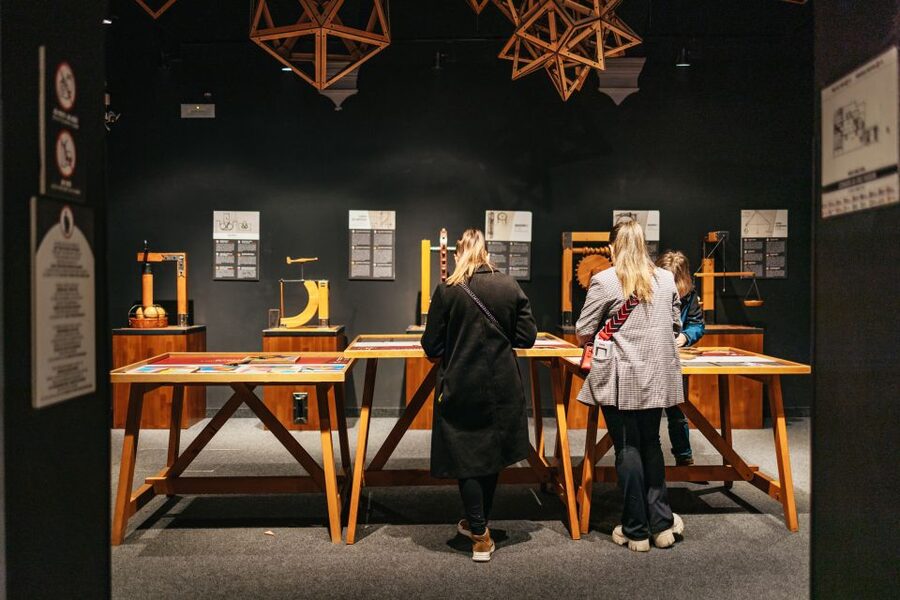 Florence: Leonardo Interactive Museum Entry Ticket - Who should book the Leonardo Interactive Museum ticket