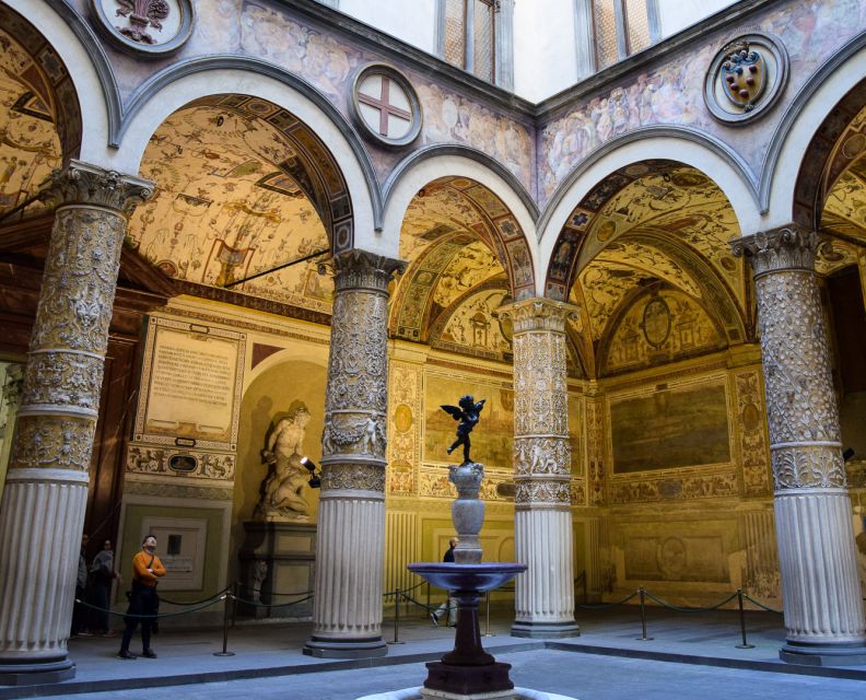 Florence: Mysteries of the Medici Guided Walking Tour - How the guide explains Medici power, rivalry, and art patronage