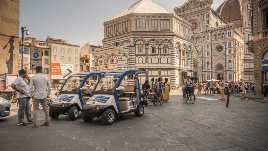 Florence: Old Town Golf Cart Excursion - The first stops: Medici power and the Santa Maria Novella church frontage