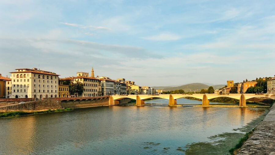 Florence: Old Town Golf Cart Excursion - Piazza Santo Spirito: a calmer side of the center